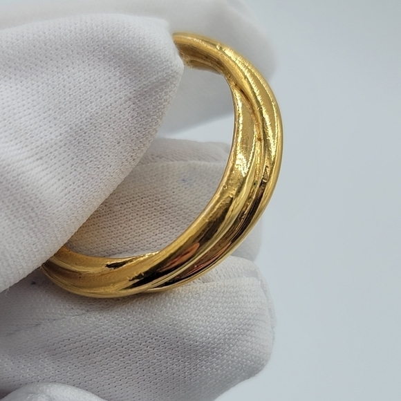 Napier Goldtone Twisted Hoop Earrings #766 - Picture 11 of 11